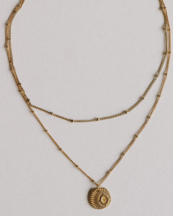 MARTĪNA necklace || Gold