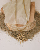 SOLĀ necklace || Gold